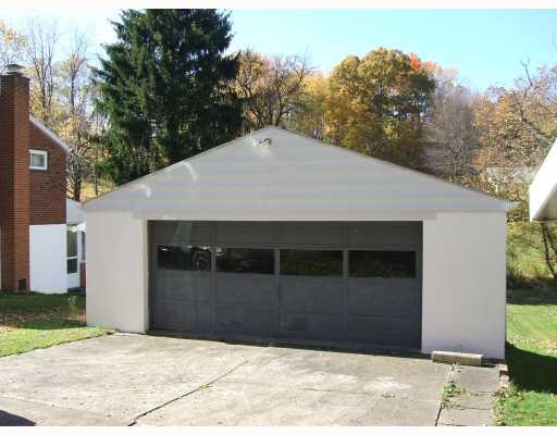 110 Spring Valley Lane Monaca, PA 15061 - Photo 5 of 18 Parking Lot/Garage.