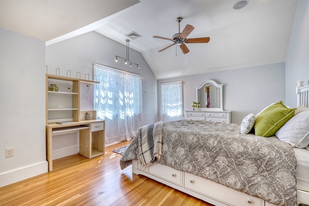 449 Dover Road Westwood, MA 02090 - Photo 22 of 32 Gallery Image 22
