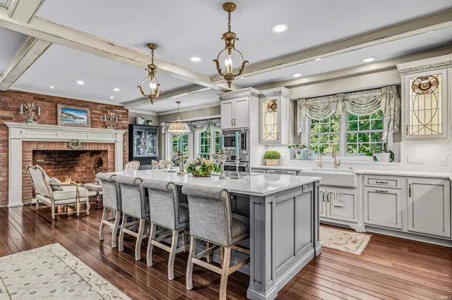 $2,199,900 | 5414 Abbeyhill Road, Fort Wayne, IN 46814