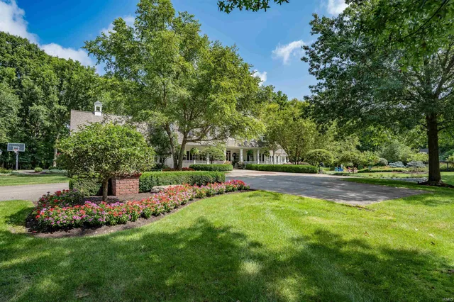 $2,199,900 | 5414 Abbeyhill Road, Fort Wayne, IN 46814