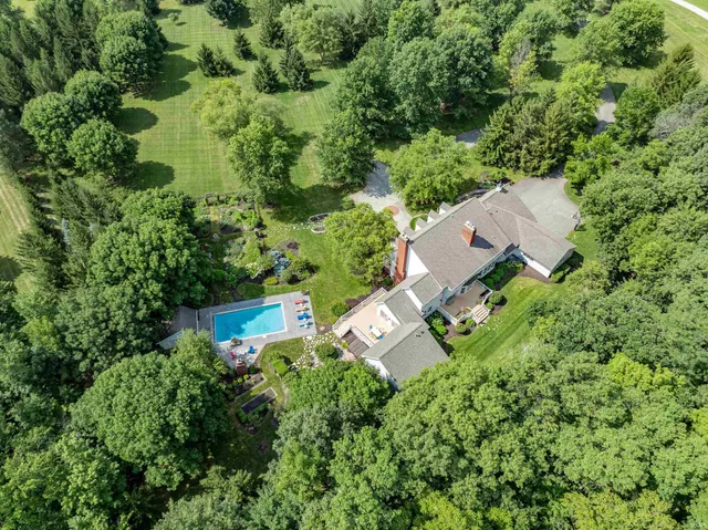 $2,199,900 | 5414 Abbeyhill Road, Fort Wayne, IN 46814