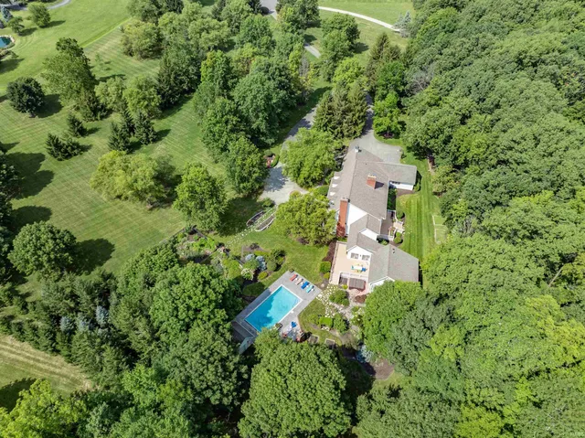 $2,199,900 | 5414 Abbeyhill Road, Fort Wayne, IN 46814