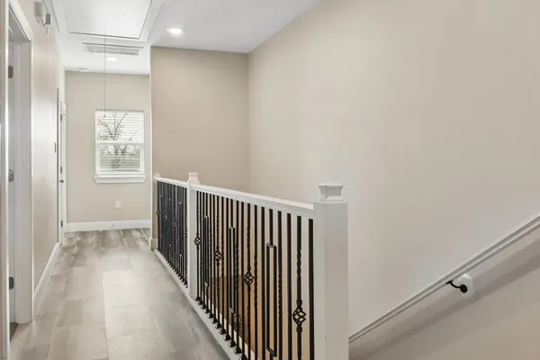 $2,400 | 5417 Texas Street, Unit A, Houston, TX 77011