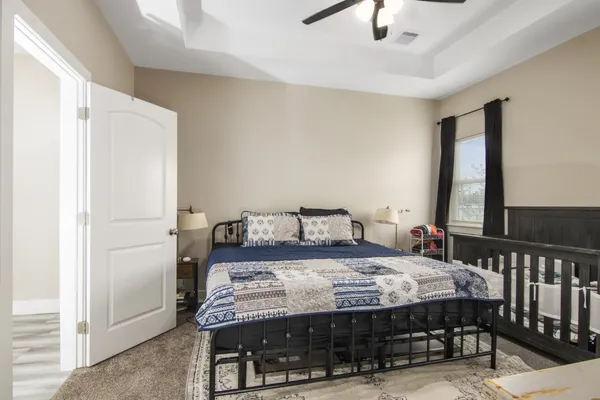 $2,400 | 5417 Texas Street, Unit A, Houston, TX 77011