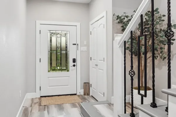 $2,400 | 5417 Texas Street, Unit A, Houston, TX 77011