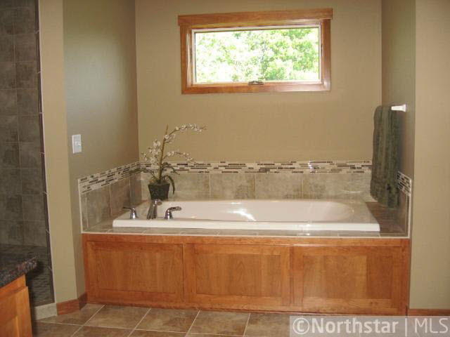 815 Fox Road Lino Lakes, MN 55014 - Photo 8 of 11 Gallery Image 8