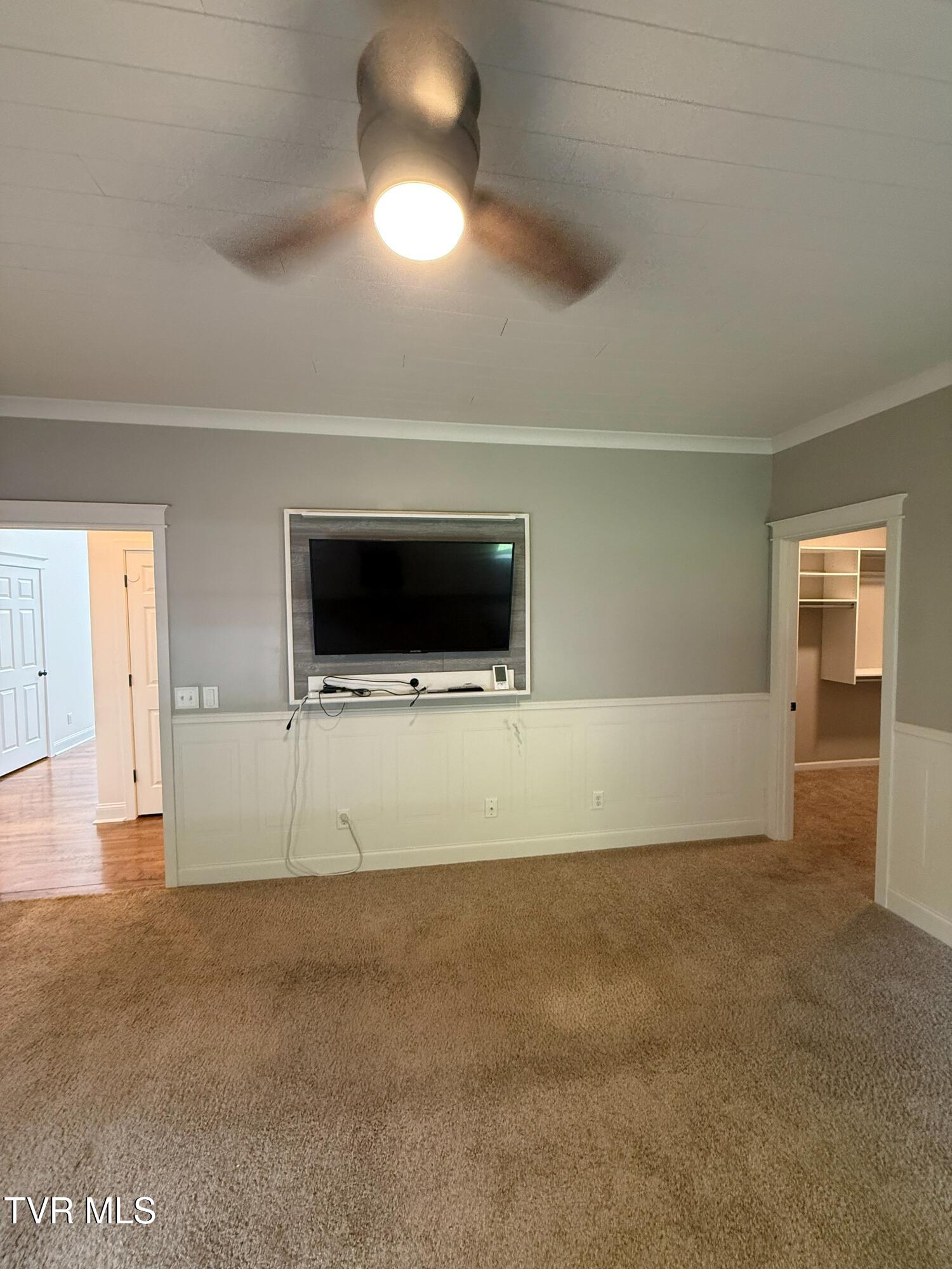 207 Haley Walk Bristol, TN 37620 - Photo 20 of 52 IMG_2688