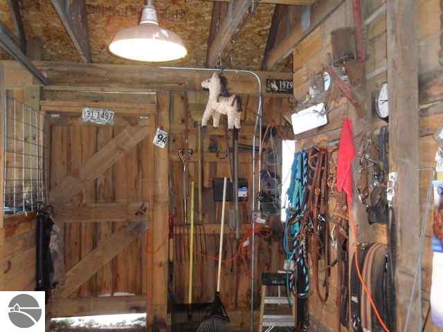 1223 Hoch Road Traverse City, MI 49696 - Photo 25 of 25 1722213-24.JPG