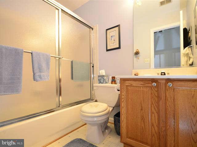 540 Tschiffely Square Road Gaithersburg, MD 20878 - Photo 19 of 24 Bath