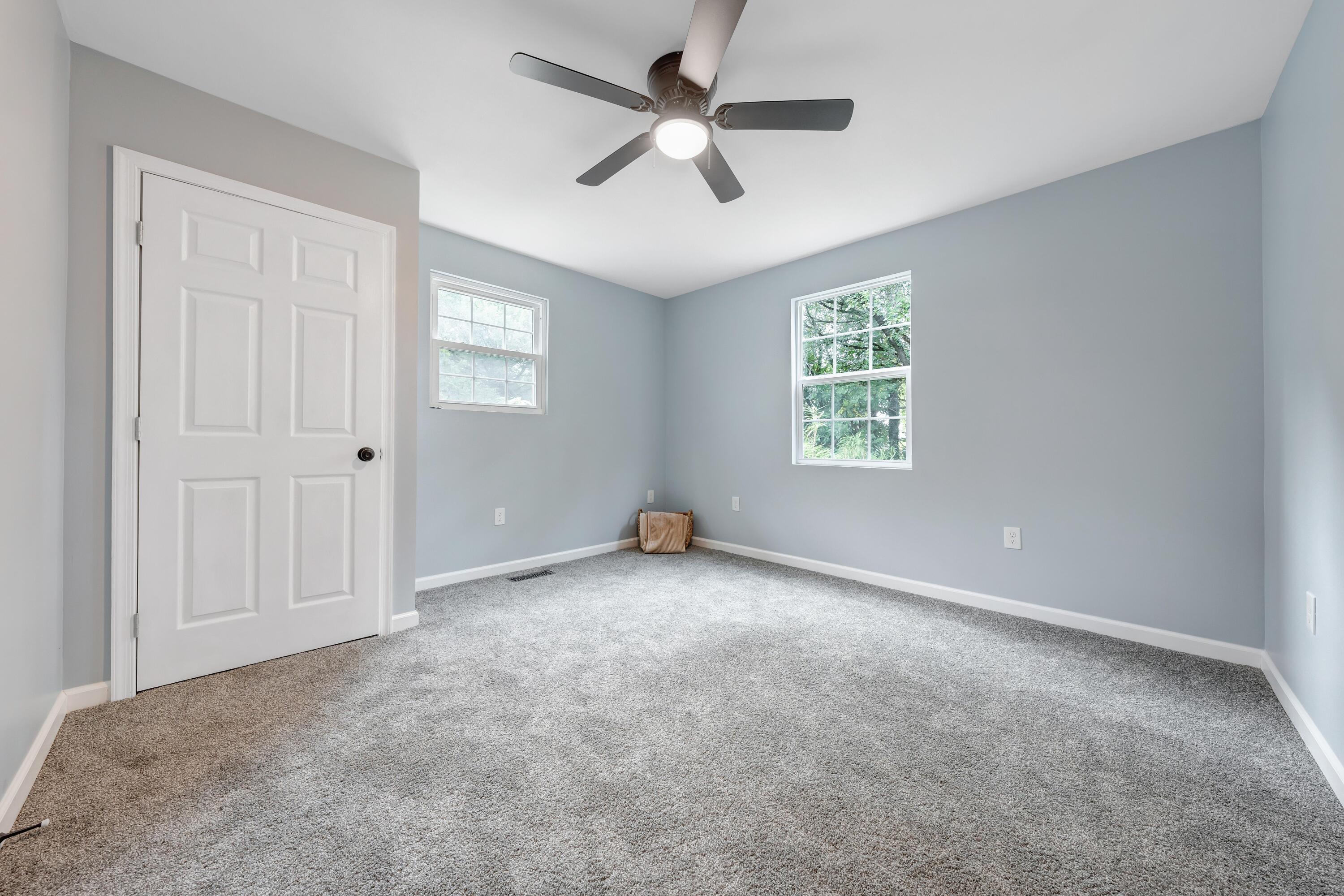 607 Rutherford Avenue Northwest Roanoke, VA 24016 - Photo 16 of 30 IMG_1417
