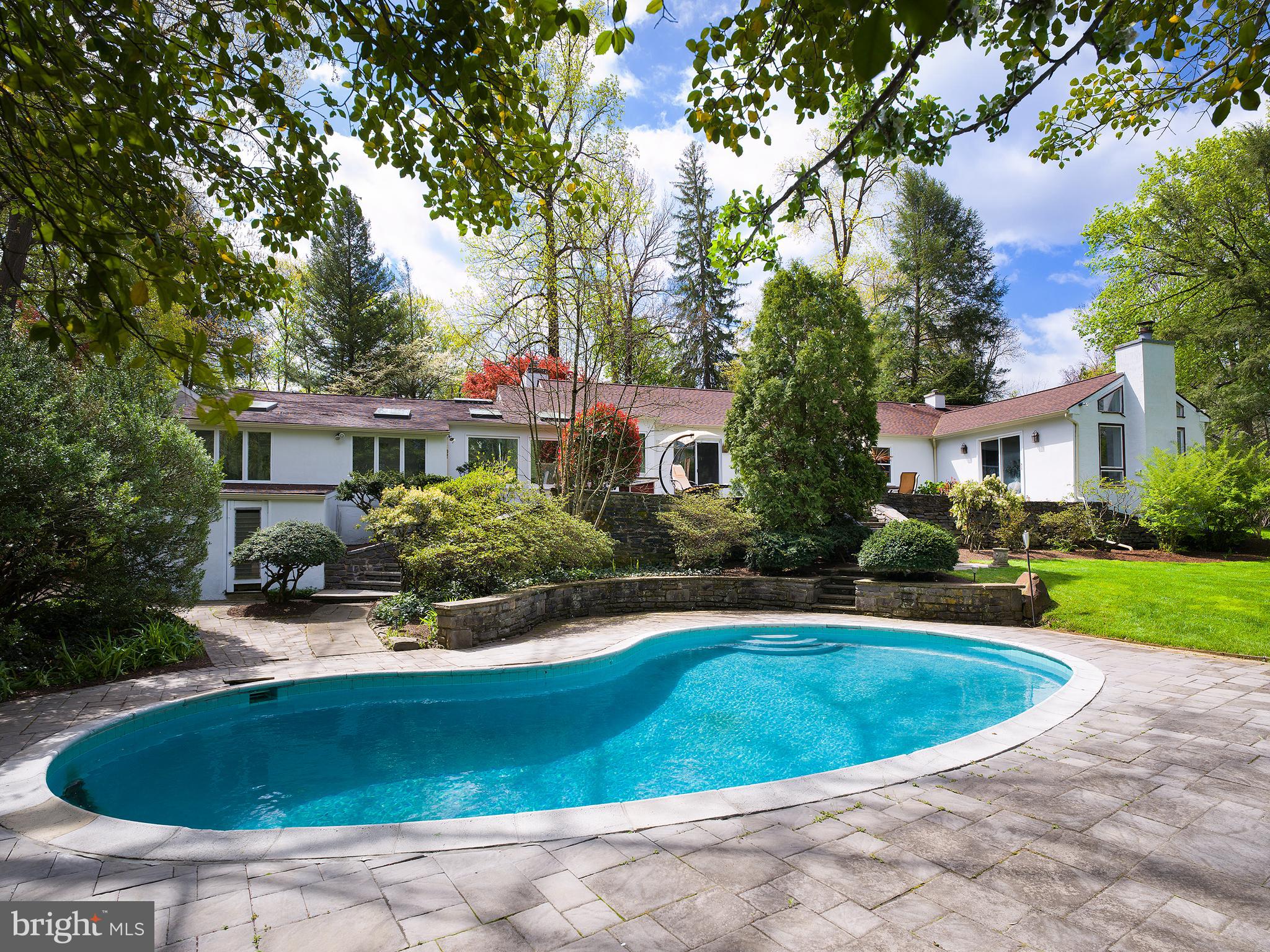 136 Biddulph Road Wayne, PA 19087 - Photo 29 of 35 Pool