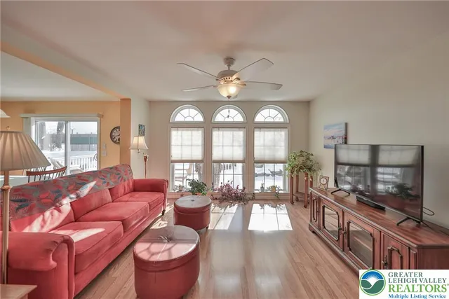 $225,000 | 742 Biltmore Avenue, Easton, PA 18040