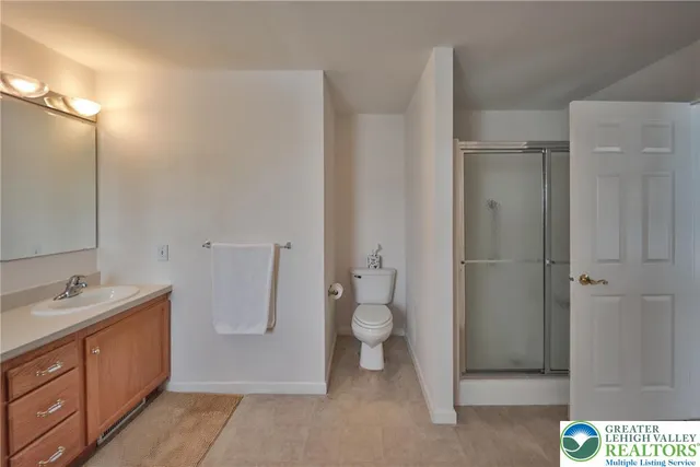 $225,000 | 742 Biltmore Avenue, Easton, PA 18040