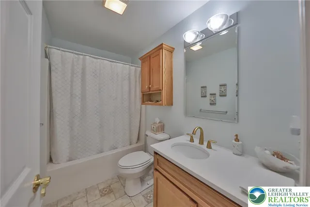 $225,000 | 742 Biltmore Avenue, Easton, PA 18040