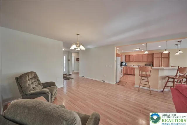 $225,000 | 742 Biltmore Avenue, Easton, PA 18040