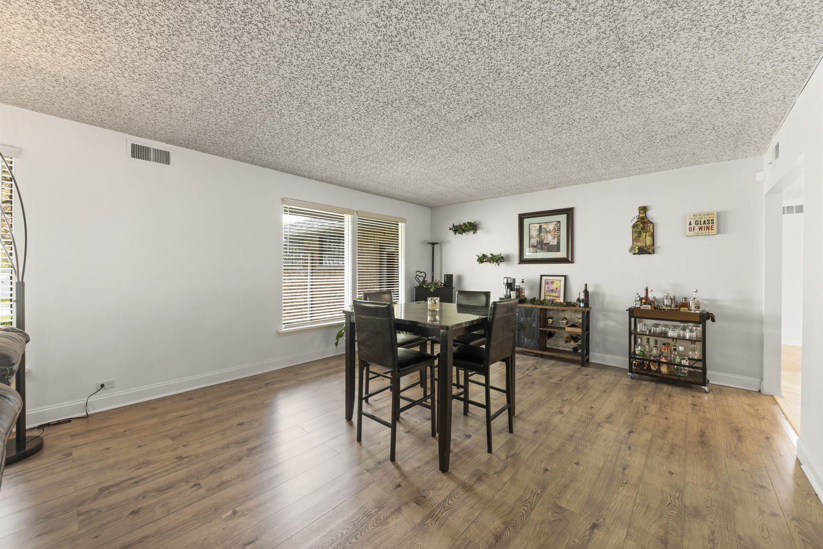 2245 Hawthorne Road Homewood, IL 60430 - Photo 8 of 22 Gallery Image 8