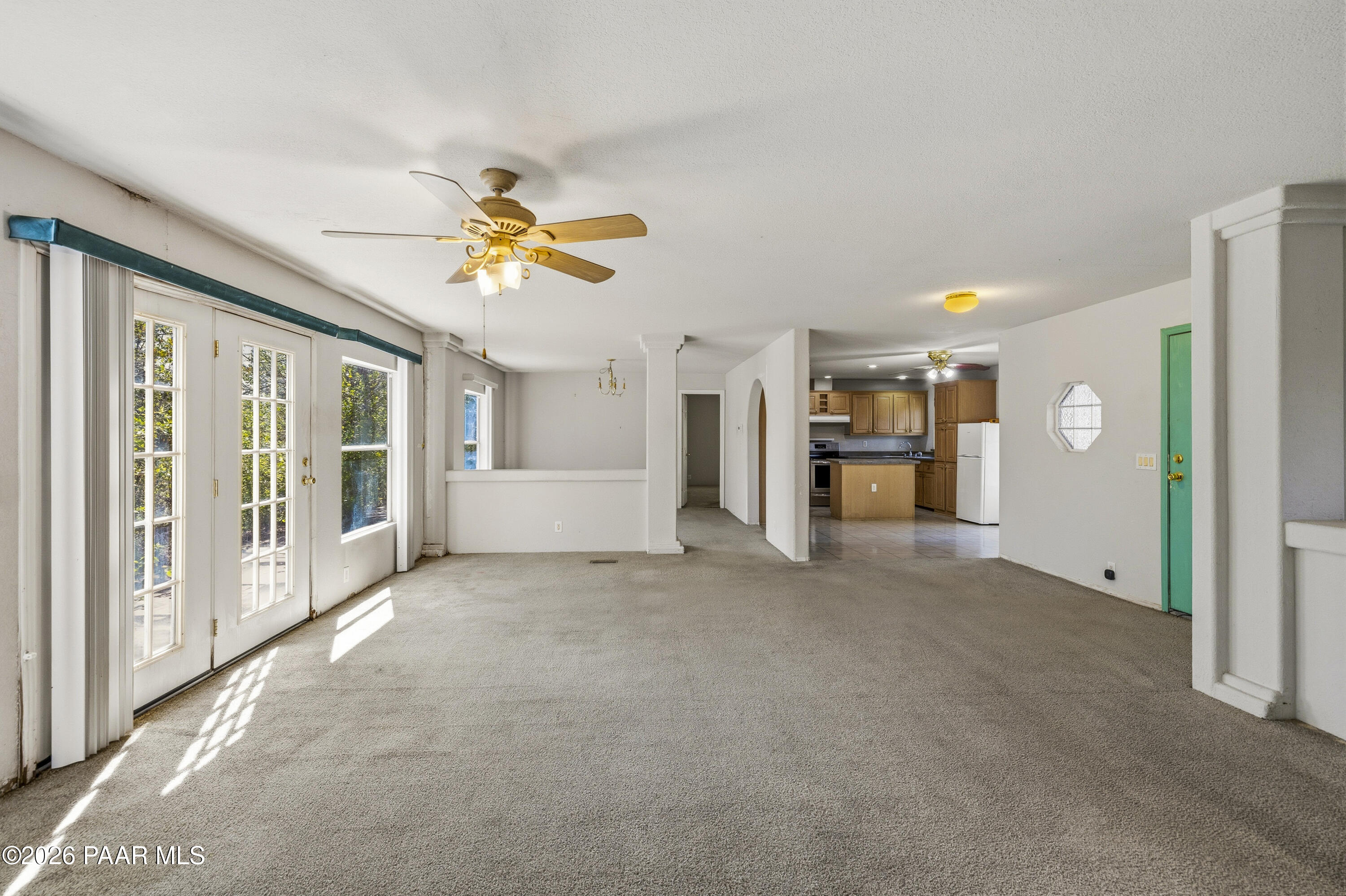 2453 North Reed Road Chino Valley, AZ 86323 - Photo 7 of 36 032-Living Room