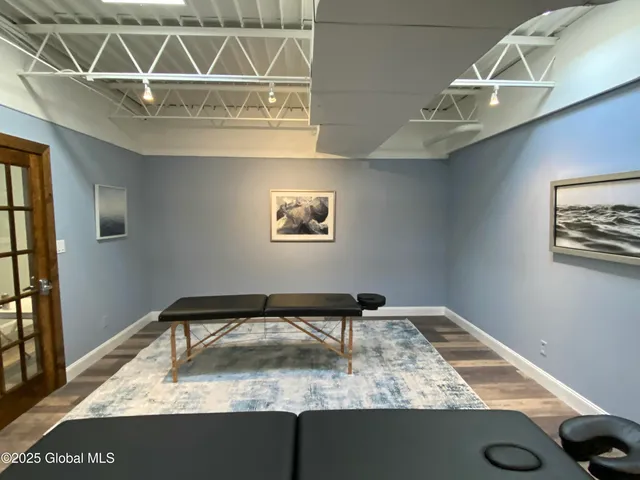 $1 | 432 Franklin Street, Schenectady, NY 12305