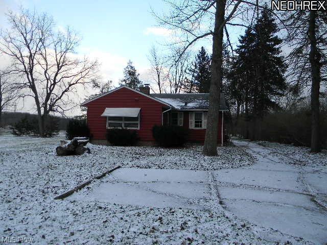 10756 East River Road Columbia Station, OH 44028 - Photo 3 of 12