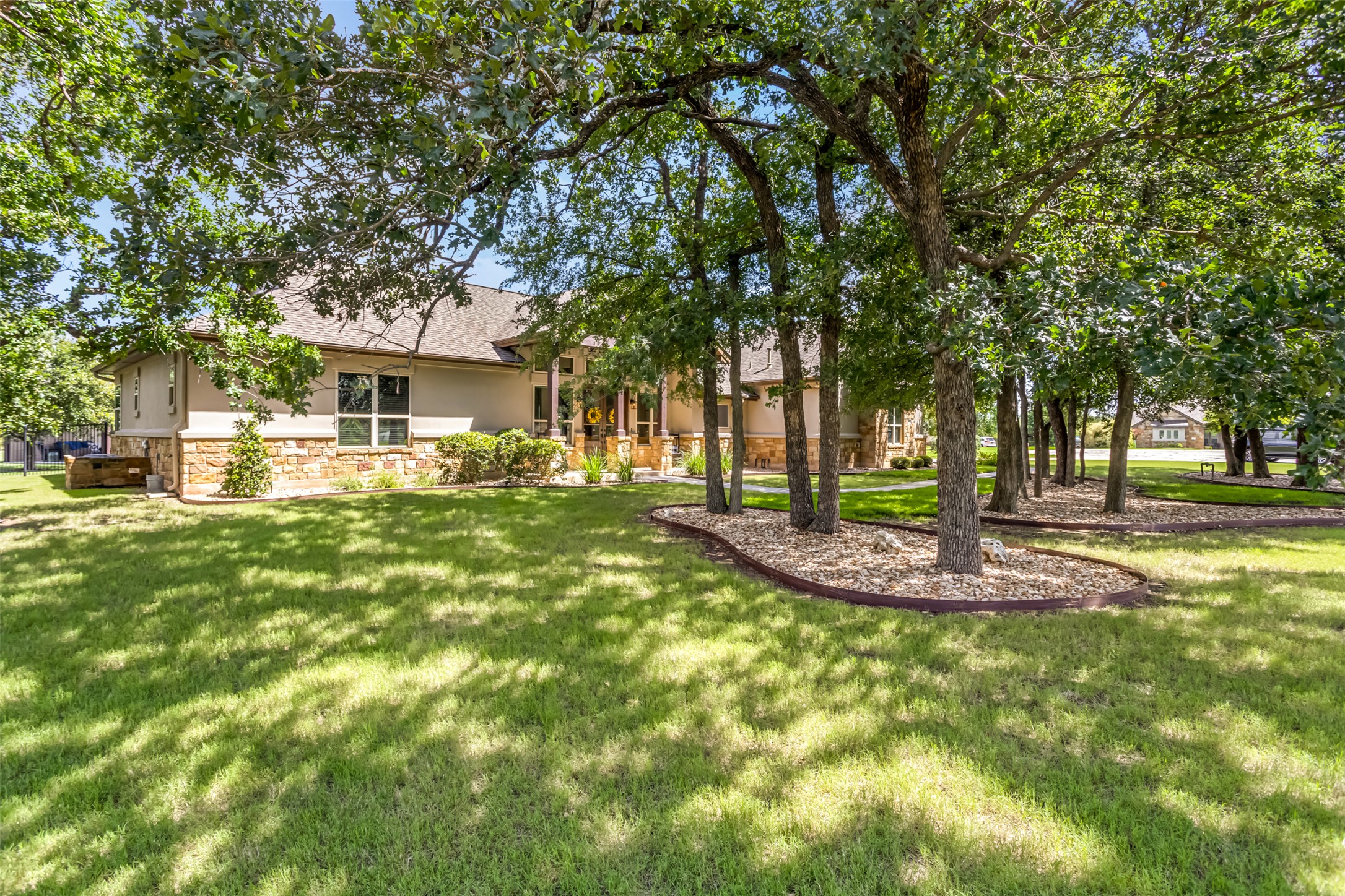 101 Adobe Cove Georgetown, TX 78633 - Photo 3 of 33