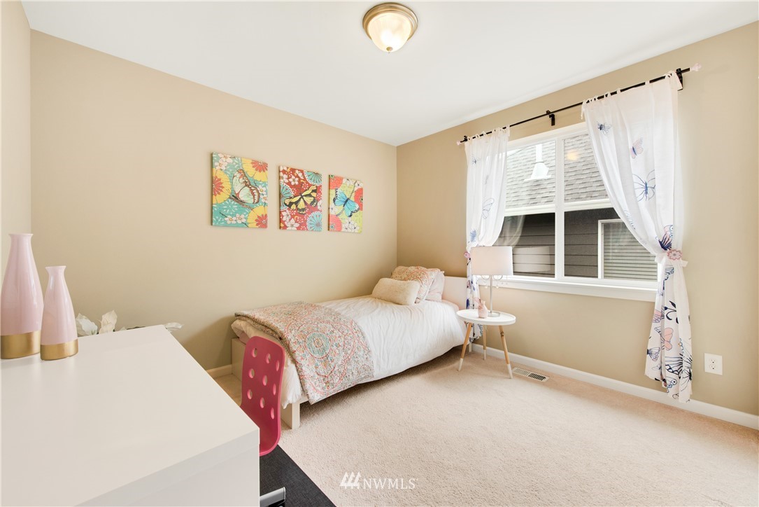 808 Mount Baker Place Northeast Renton, WA 98059 - Photo 19 of 27 Gallery Image 19