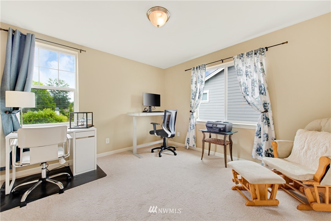 808 Mount Baker Place Northeast Renton, WA 98059 - Photo 20 of 27 Gallery Image 20