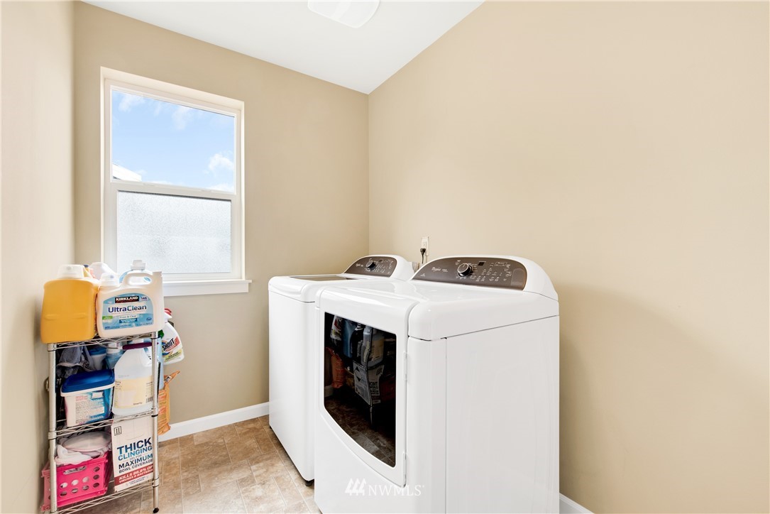 808 Mount Baker Place Northeast Renton, WA 98059 - Photo 23 of 27 Gallery Image 23