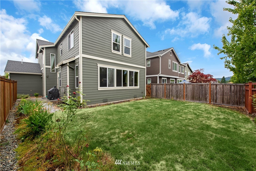 808 Mount Baker Place Northeast Renton, WA 98059 - Photo 25 of 27 Gallery Image 25