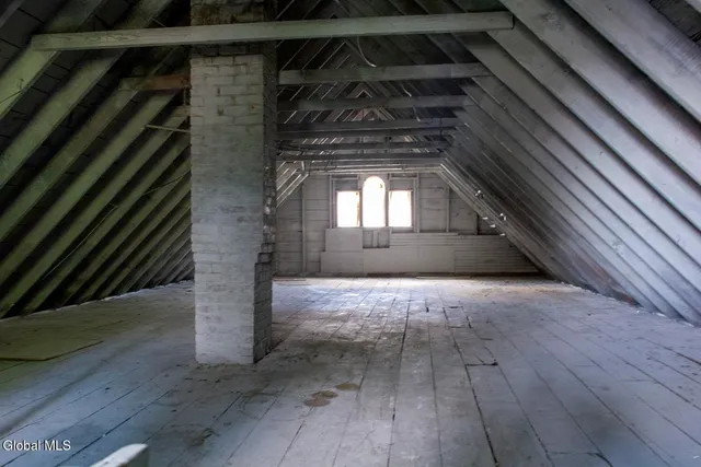 $299,900 | 2030 Euclid Avenue, Schenectady, NY 12306