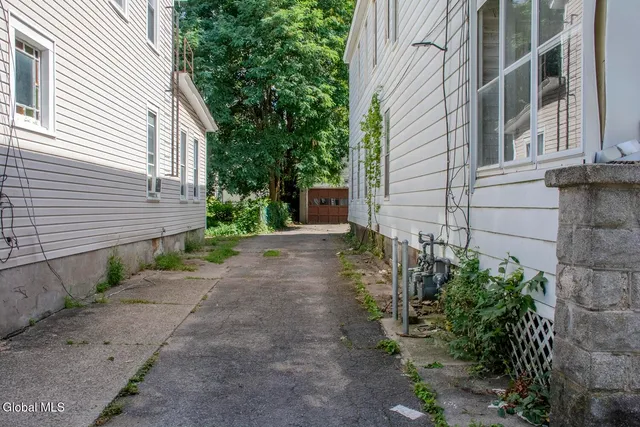 $299,900 | 2030 Euclid Avenue, Schenectady, NY 12306