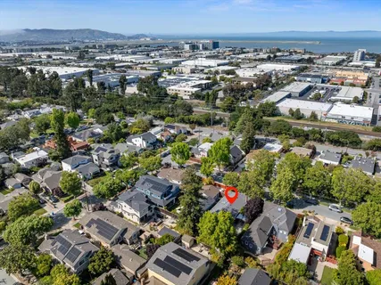 $2,895,000 | 1447 Laguna Avenue, Burlingame, CA 94010