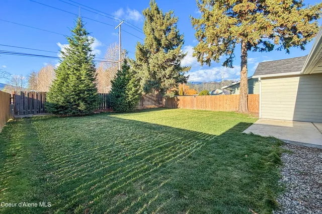 $529,000 | 2403 Shady Oak Lane, Sandpoint, ID 83864