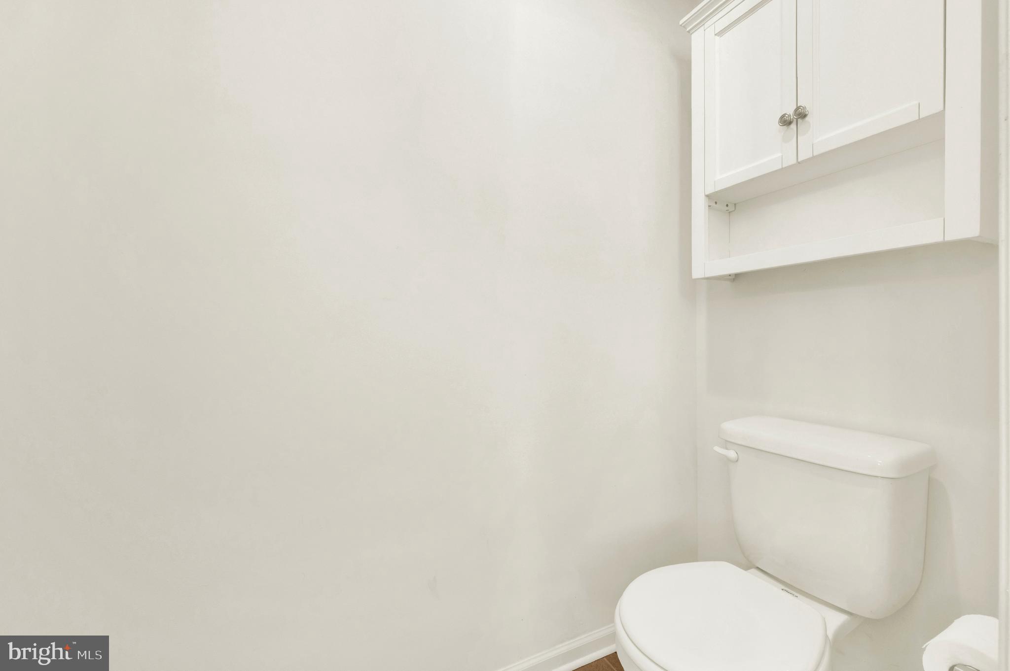 2006 Benton Way Frederick, MD 21702 - Photo 39 of 92 Owners Bathroom