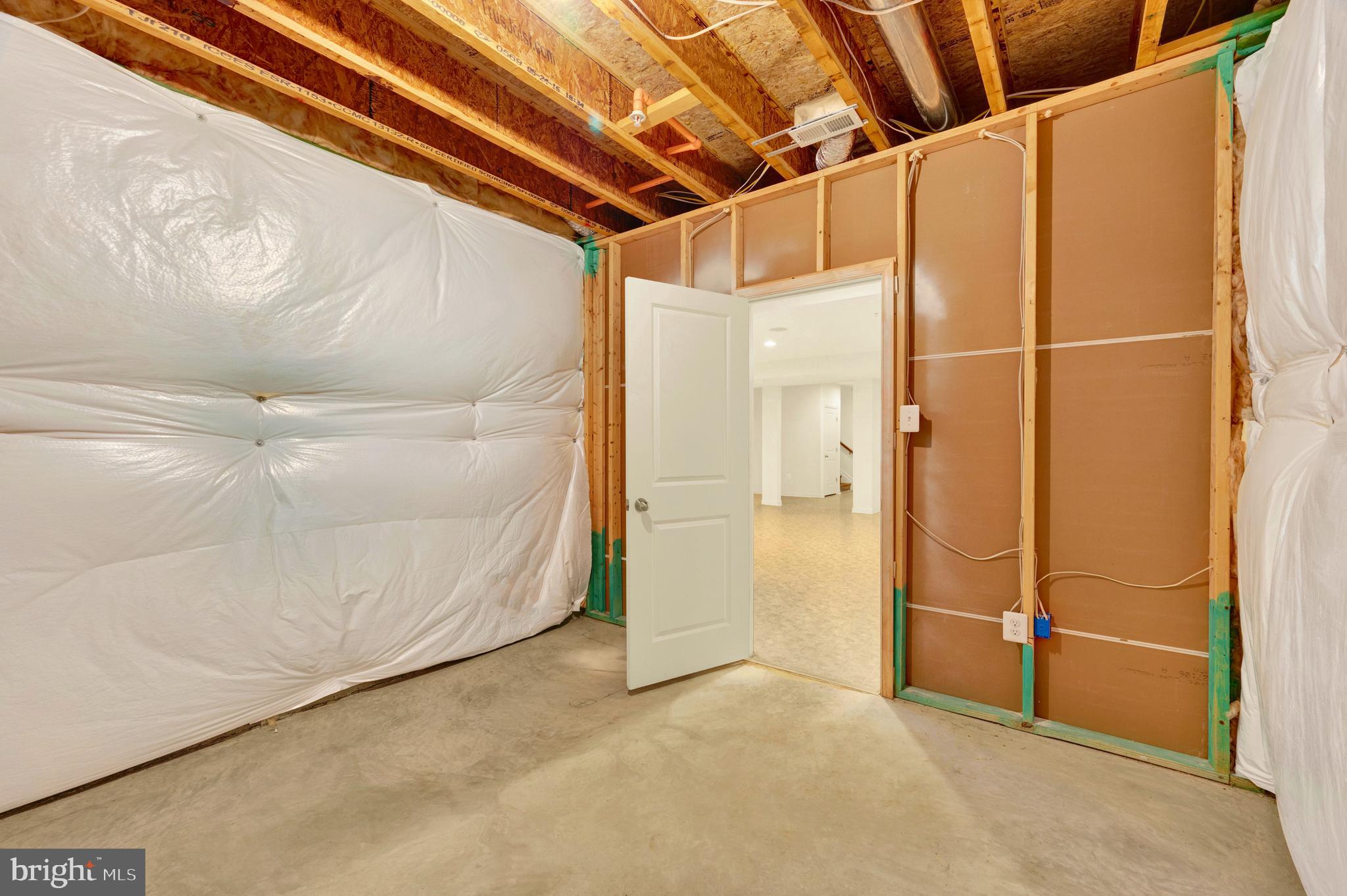 2006 Benton Way Frederick, MD 21702 - Photo 61 of 92 additional 5th possible bedroom