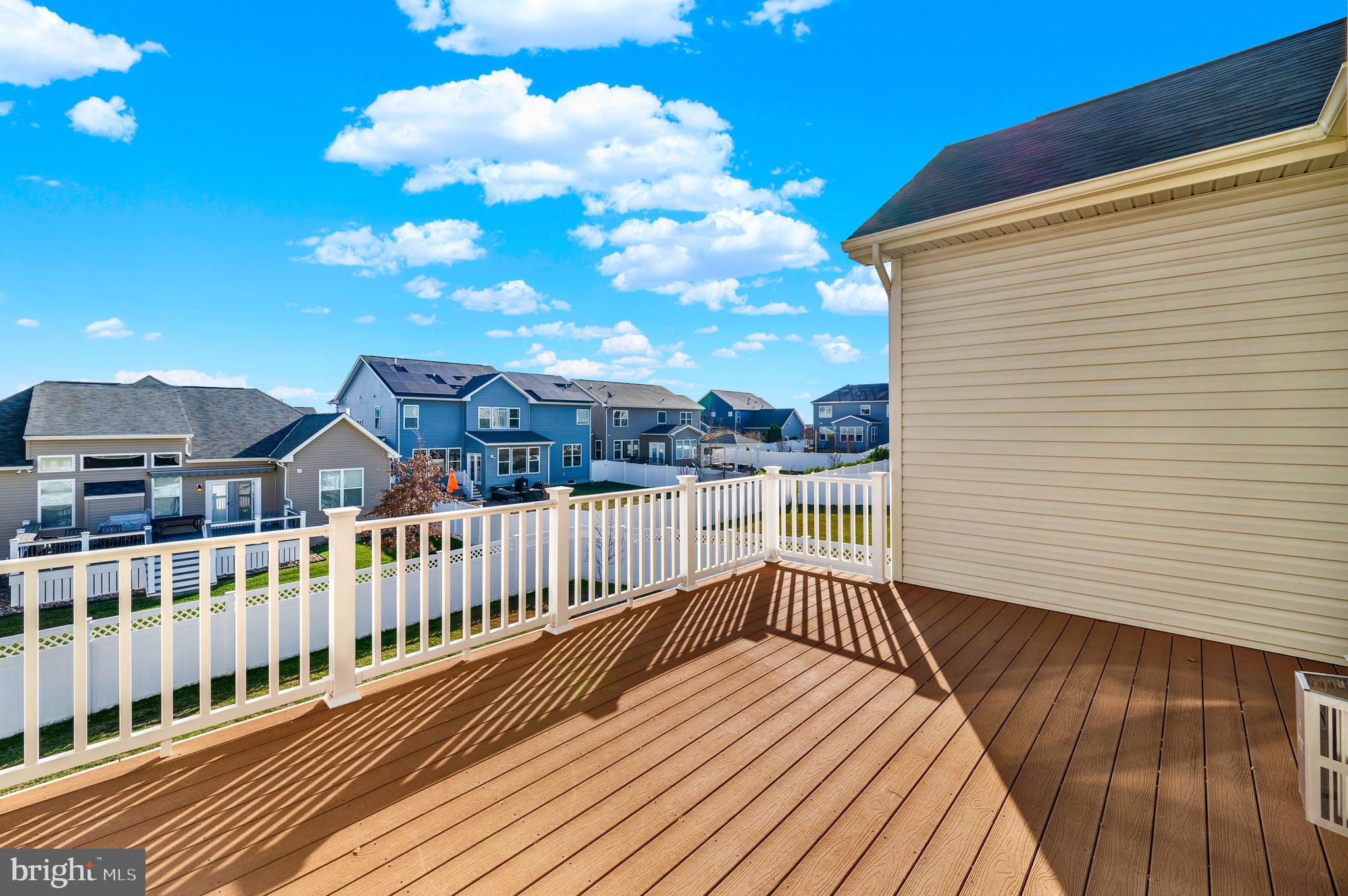 2006 Benton Way Frederick, MD 21702 - Photo 69 of 92 Party Size Deck