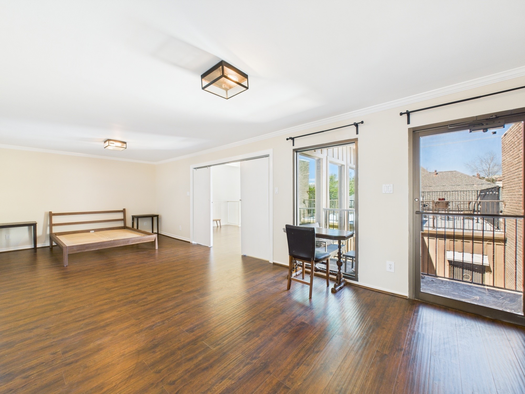 7608 Del Monte Drive Houston, TX 77063 - Photo 31 of 46 Very flexible room with balcony access. Makes great seating area or study