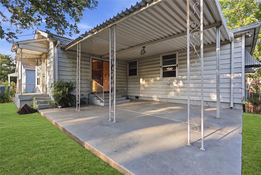 2204 Tierney Road Fort Worth, TX 76112 - Photo 17 of 18