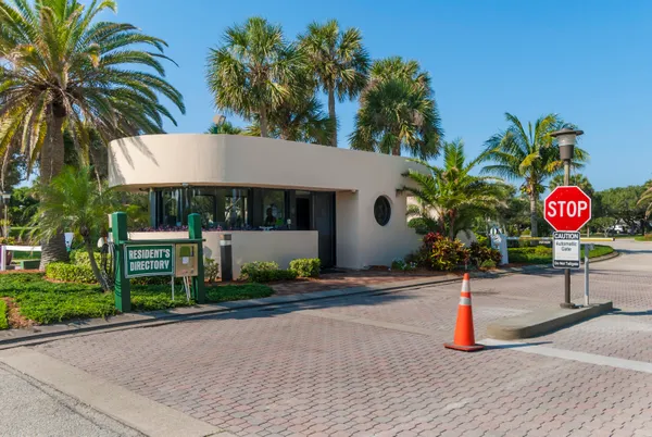 $380,000 | 264 Aquarina Boulevard, Unit 264, Melbourne Beach, FL 32951