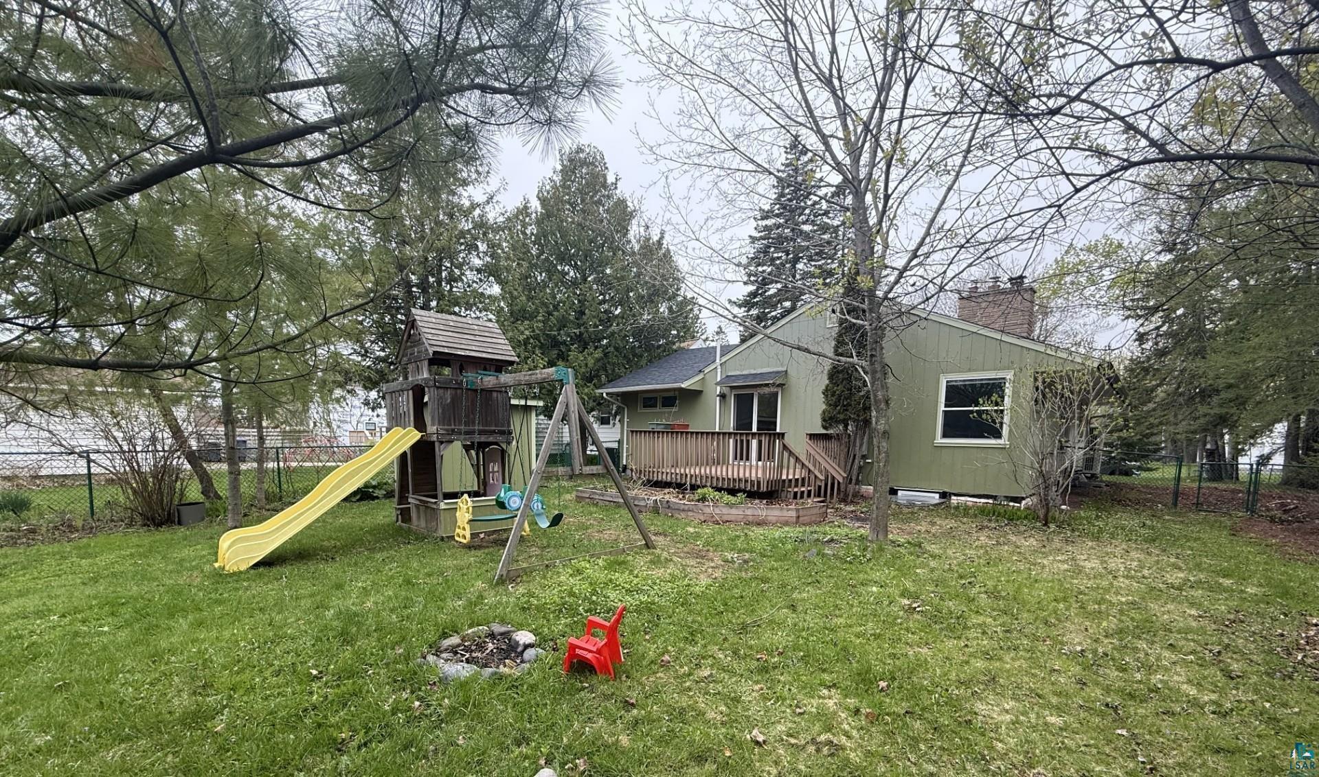 3722 East 4th Street Duluth, MN 55804 - Photo 11 of 11 Back yard