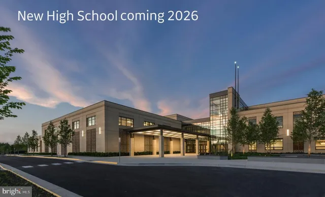 $429,000 | 13723 Neil Armstrong Avenue, Unit 503, Herndon, VA 20171