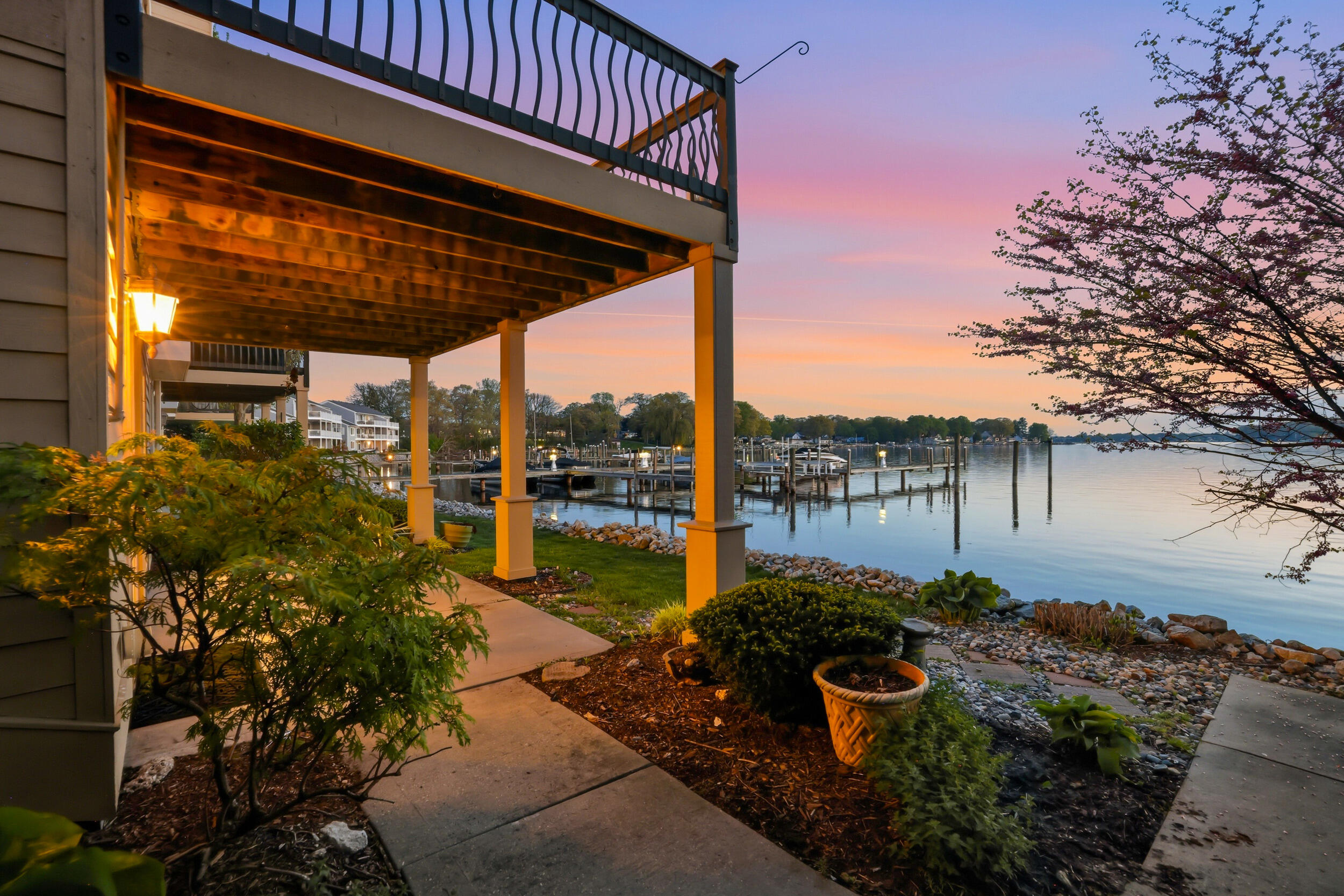 17533 North Fruitport Road, Unit 6 Spring Lake, MI 49456 - Photo 70 of 78 BlueWest Properties