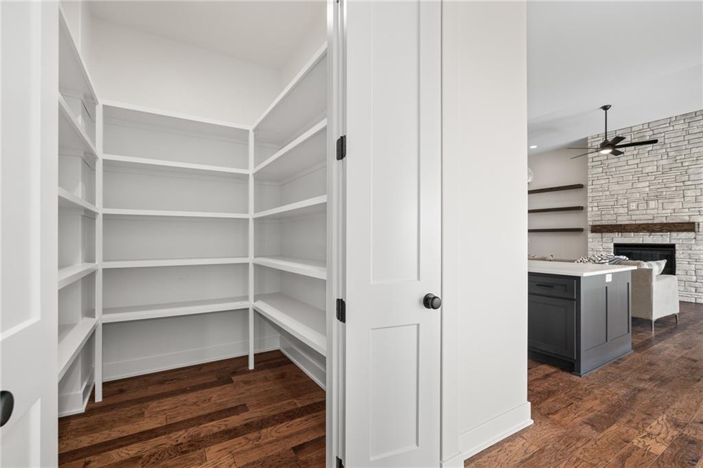 25003 West 89th Terrace Lenexa, KS 66227 - Photo 21 of 42