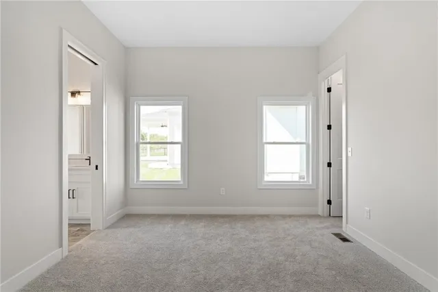 $643,000 | 25003 West 89th Terrace, Lenexa, KS 66227