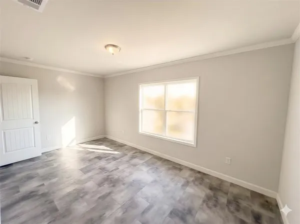 $124,900 | 137 Santa Fe Trail Drive, Nocona, TX 76255