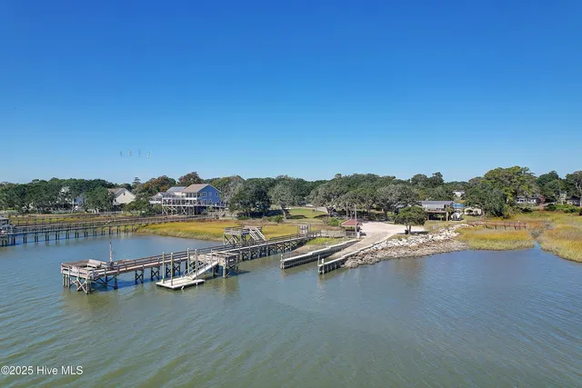 $290,000 | 3220 Woodlawn Avenue Southwest, Supply, NC 28462