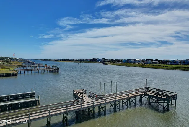 $290,000 | 3220 Woodlawn Avenue Southwest, Supply, NC 28462