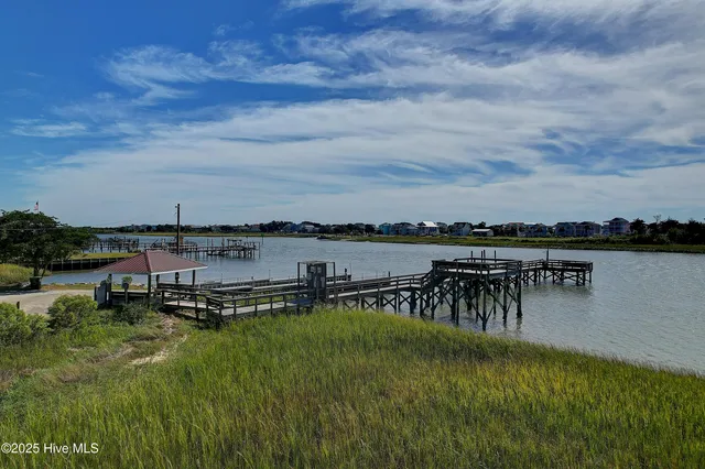 $290,000 | 3220 Woodlawn Avenue Southwest, Supply, NC 28462