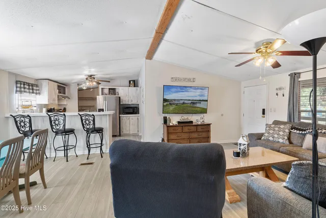 $290,000 | 3220 Woodlawn Avenue Southwest, Supply, NC 28462