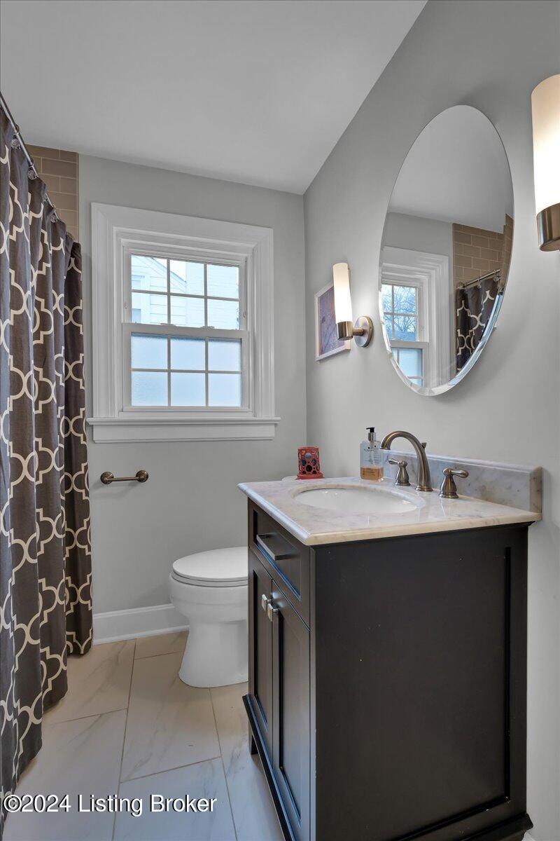 4015 Alton Road Louisville, KY 40207 - Photo 26 of 48 Full Bath