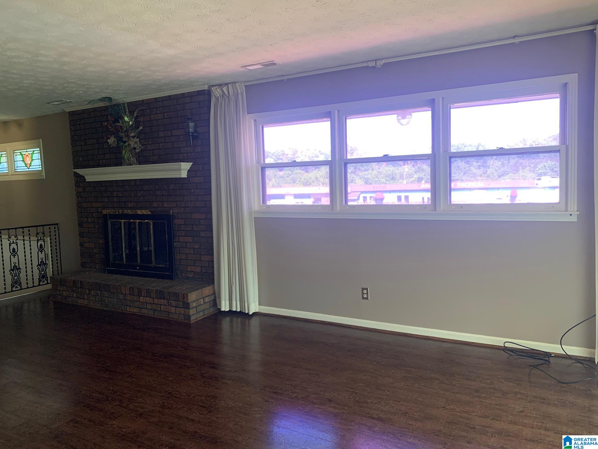 102 Beverly Road Anniston, AL 36206 - Photo 6 of 35
